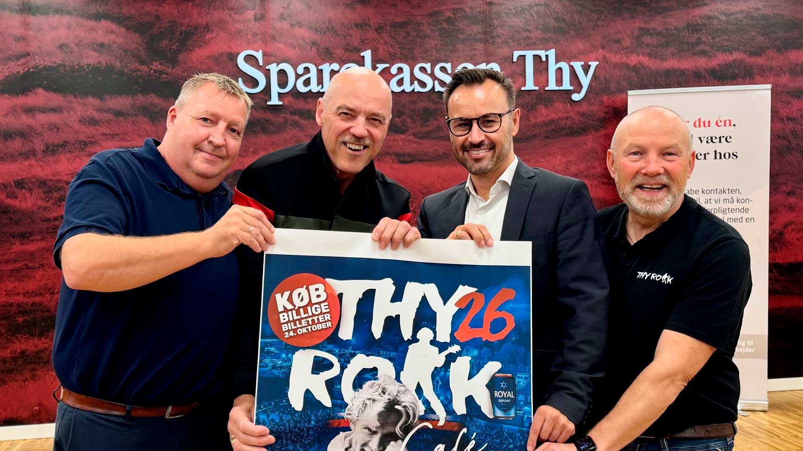 Sparekassen thy og Thy Rock i ny sponsorsamarbejde. Billede af repræsentanter fra begge