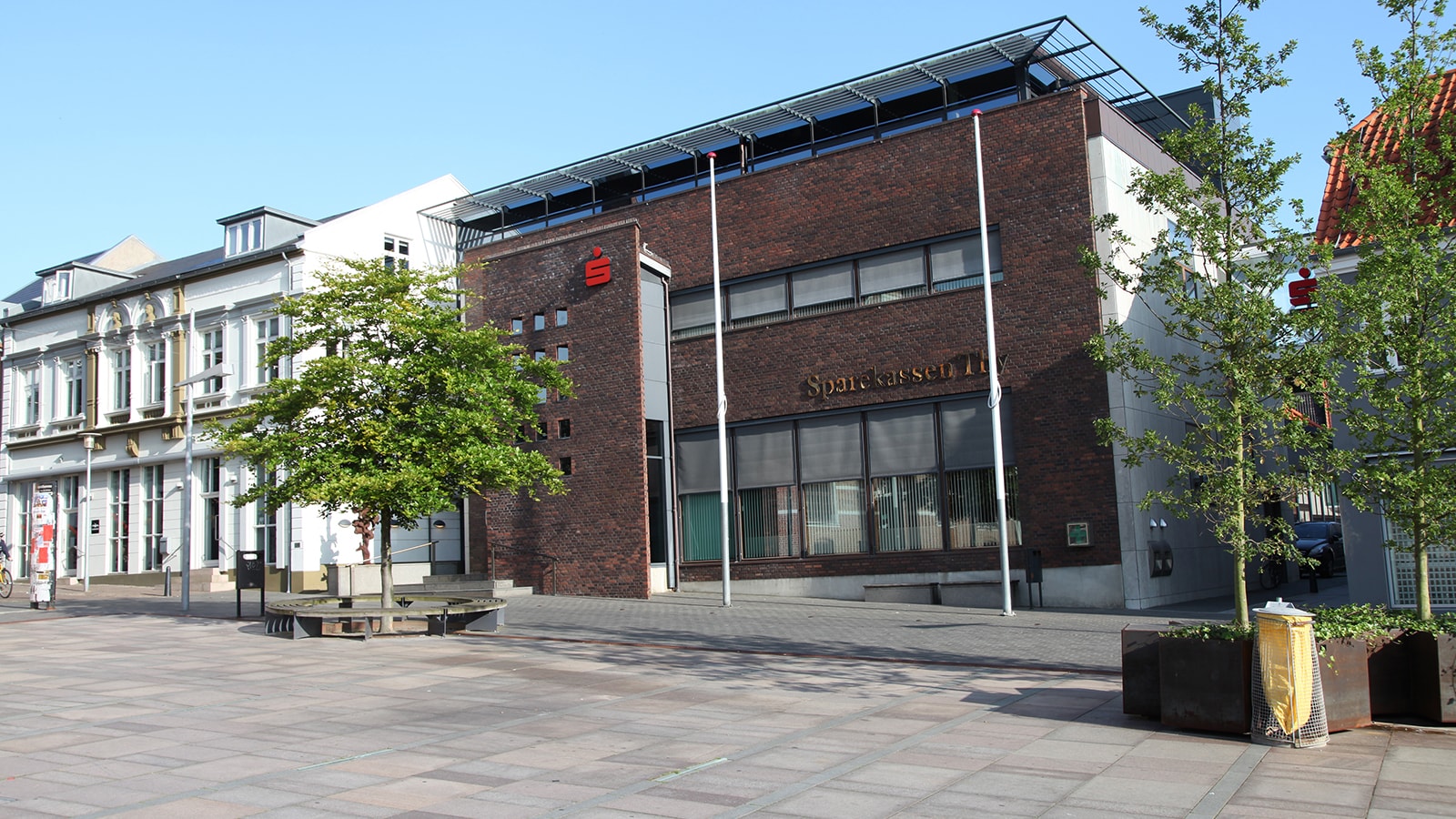 Sparekassen Thy, facade hovedkontoret